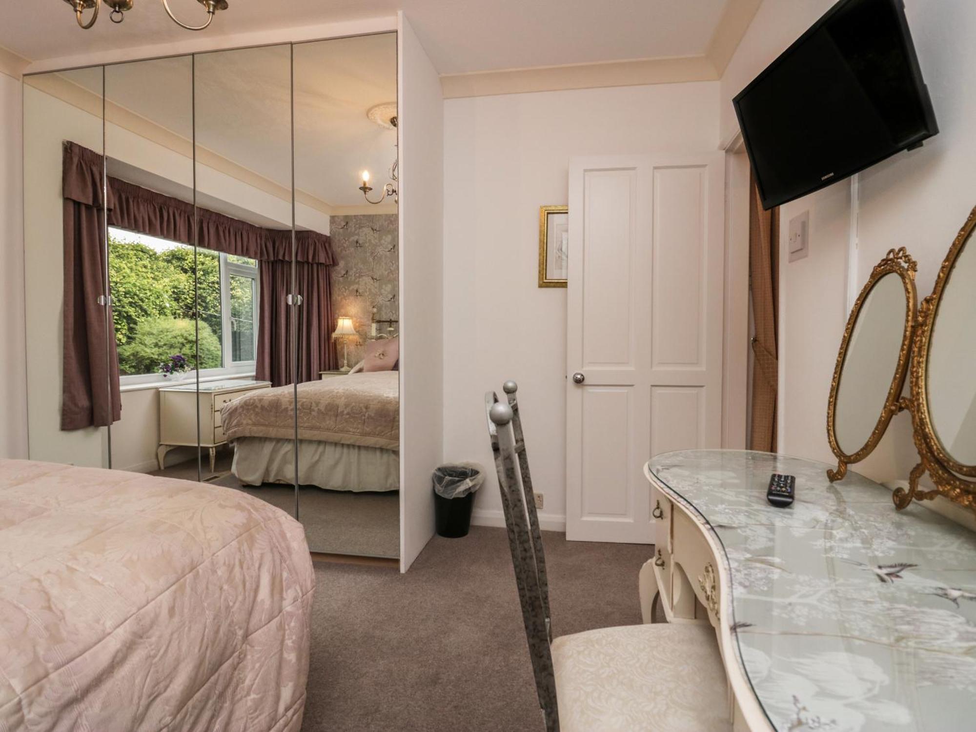The Bird'S Nest Villa Windermere Luaran gambar